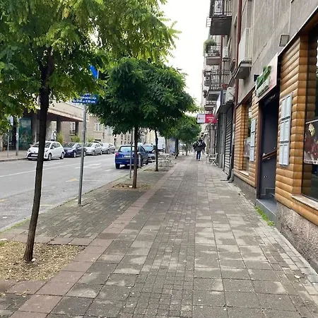 Prostrani U Istorijskom Centru Grada Anna