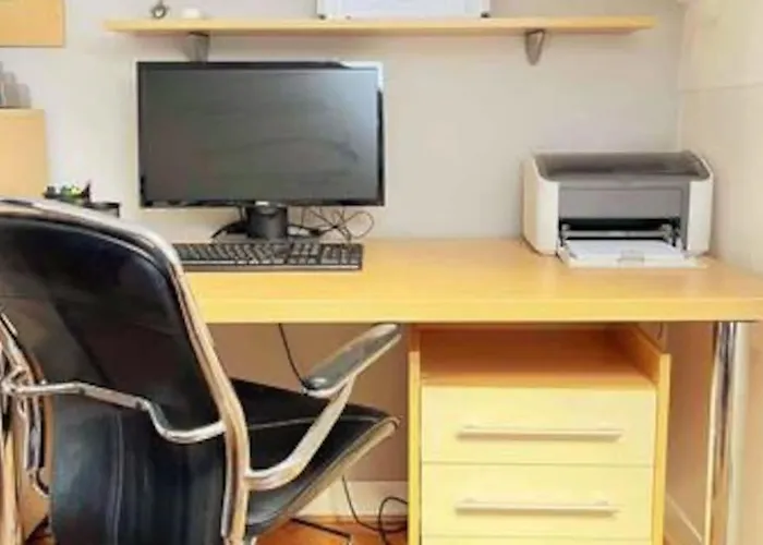 Prostrani U Istorijskom Centru Grada Anna Apartament